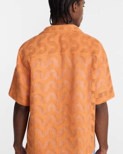 Men's Textured Wave Design Shirt - Image 2