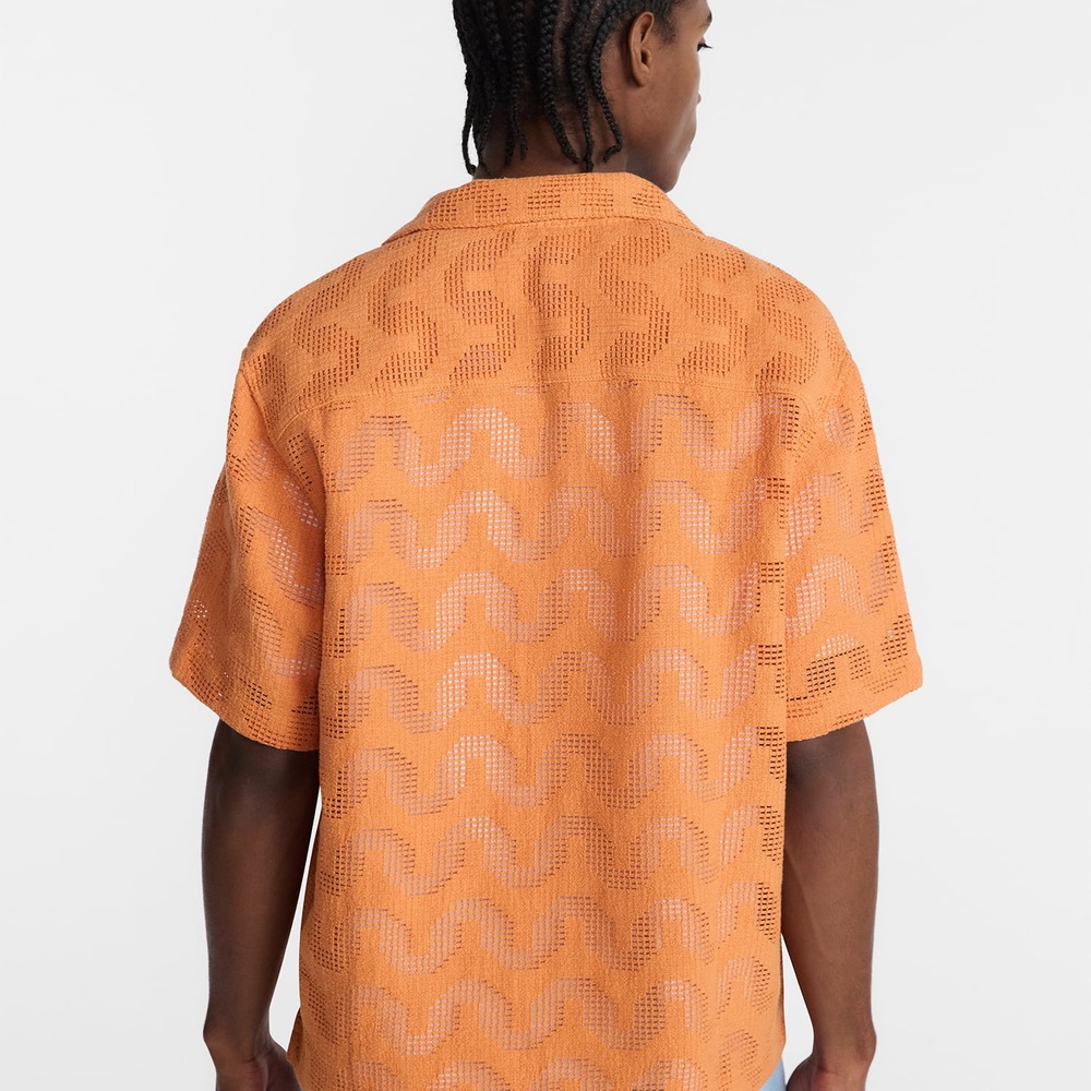Men's Textured Wave Design Shirt - Image 2